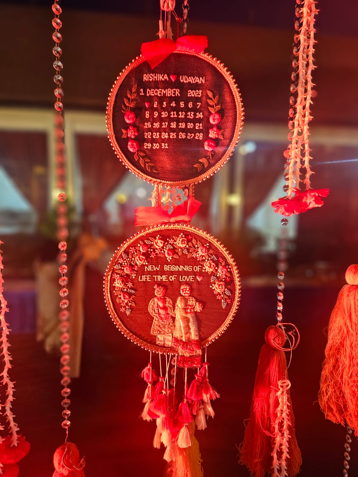 HANGING CALENDAR
